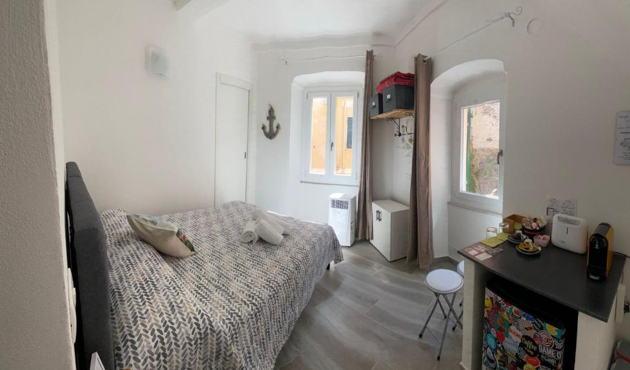 Luvegu Sciuiu Apartment Vernazza Bagian luar foto